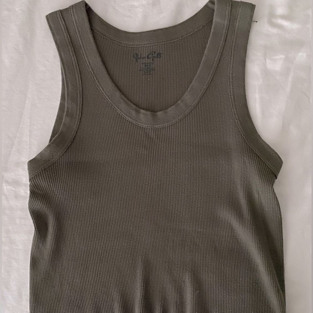brandy melville tank top
